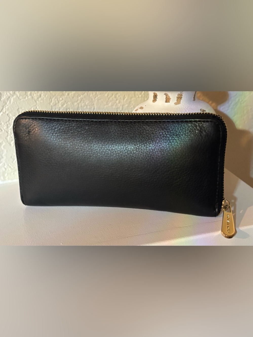 Michael Kors Black Leather Zip Wallet | Gold Plate Logo | Chic & Functional - Picture 9 of 12